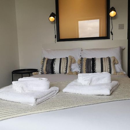 Апартаменты Eastcliff Escape Фолькустоун Экстерьер фото