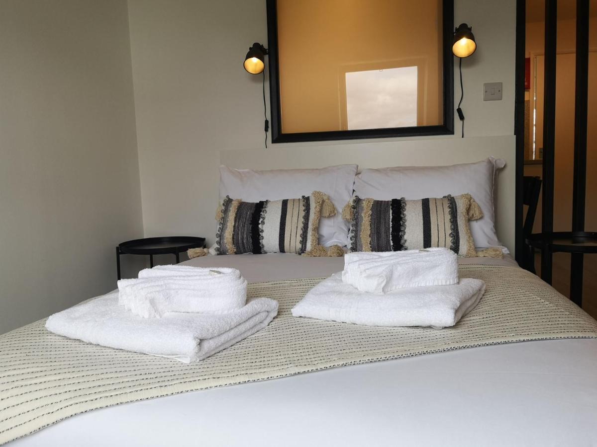 Апартаменты Eastcliff Escape Фолькустоун Экстерьер фото