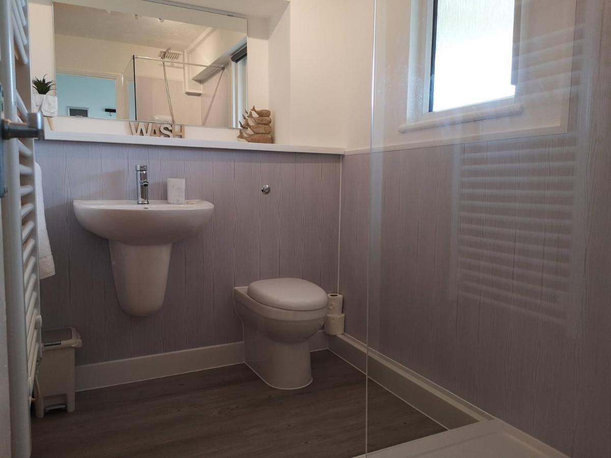 Апартаменты Eastcliff Escape Фолькустоун Экстерьер фото